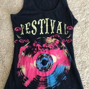 🔴$15 SALE Steve Madden FESTIVAL Shirt